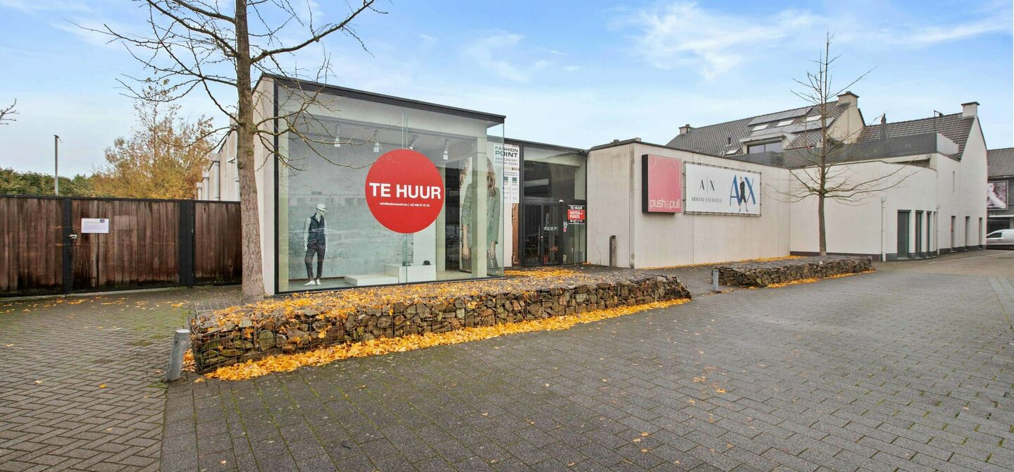 Gebouw voor gemengd gebruik te koop in Maasmechelen