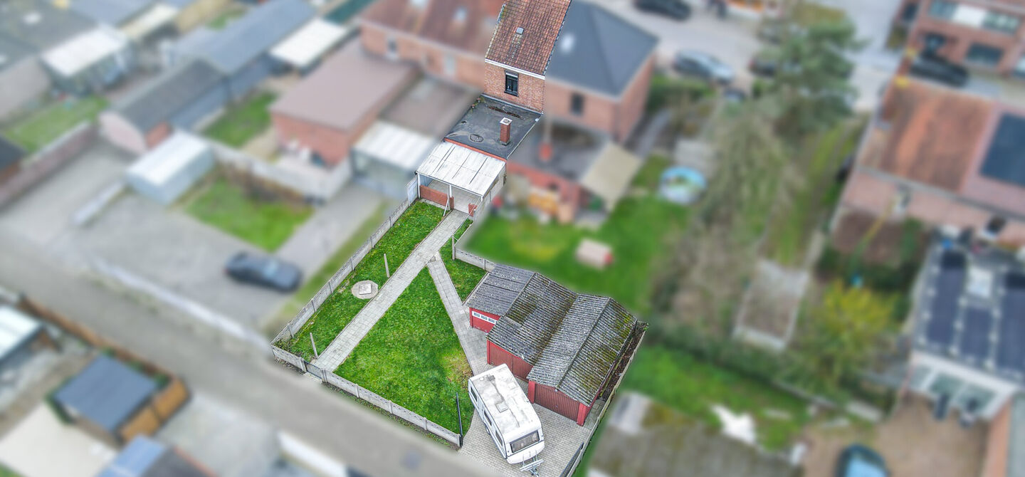 Bij ImmoFusion 7/7 “open huis”: klik op onze 3D-TOUR.
Ervaar vastgoed alsof je er zelf doorloopt!

Stap binnen in deze charmante, volledig opgefriste woning, ideaal gelegen in een rustige woonwijk in Beringen. Met een bewoonbare oppervlakte van 101m²